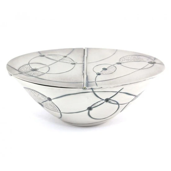 Turibolo Con Navetta Cosmos In Ottone Cesellato A Mano 21 Cm - immagine 7