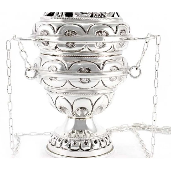 Turibolo E Navetta Cesellato Con Decoro Cerchi 28 Cm - immagine 2