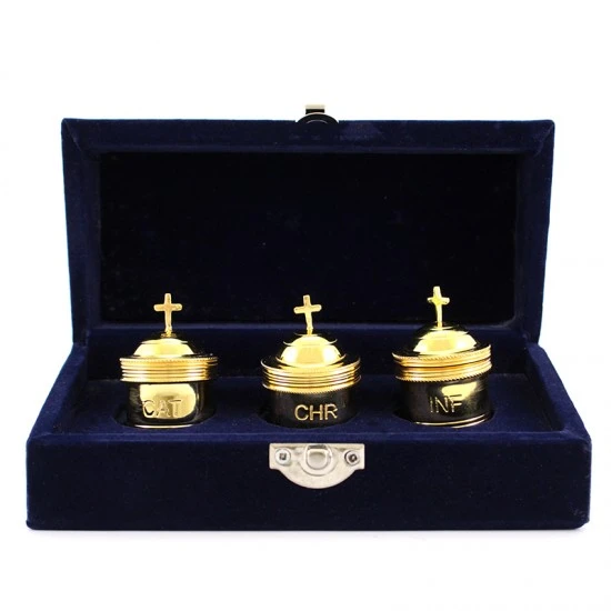 Astuccio Con 3 Vasetti Per Oli In Ottone Dorato 6 Cm